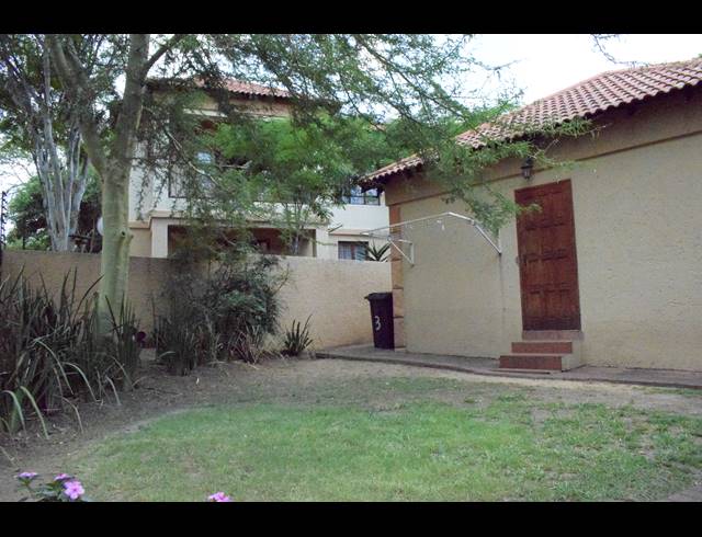 3 BEDROOM CLUSTER RENTED IN NORTH RIDING